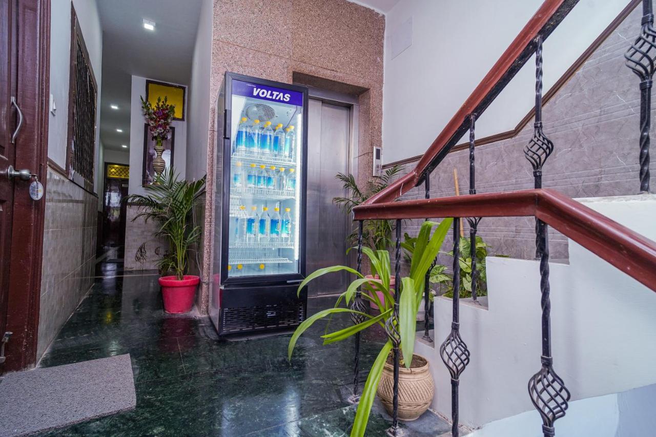 Hotel Golden Residency Nuova Delhi Esterno foto